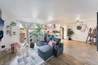 Photo #3: 2767075 Listing 