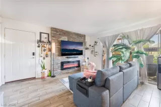 Photo #6: 2767075 Listing 