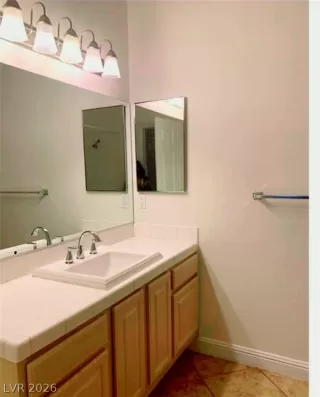 Photo #6: 2767186 Listing