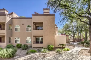 Photo #1: 2767197 Listing