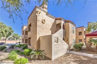 Photo #2: 2767197 Listing