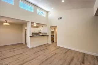 Photo #6: 2767197 Listing