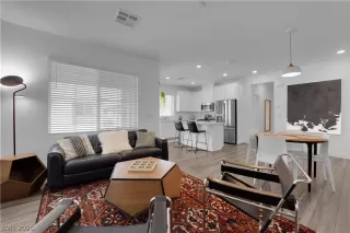 Photo #2: 2767233 Listing 