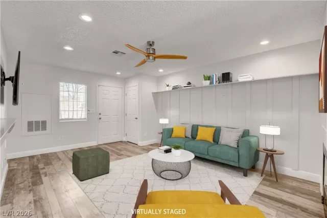 MLS: 2767243 Condo For Sale