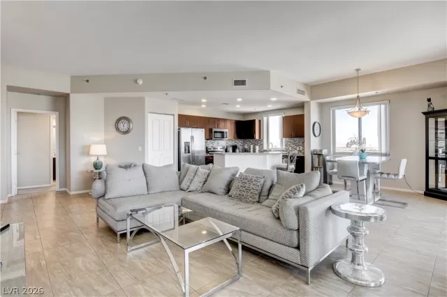 MLS: 2767244 Condo For Sale