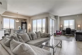 Photo #1: 2767244 Listing