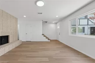 Photo #2: 2767253 Listing