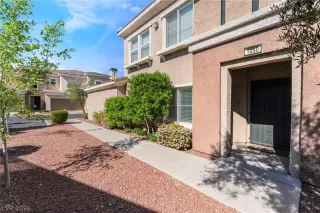 Photo #3: 2767263 Listing