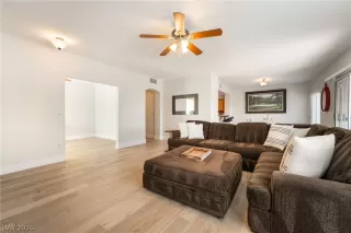 Photo #5: 2767263 Listing