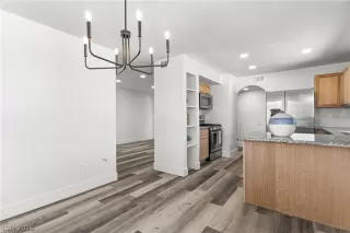 Photo #2: 2767287 Listing 