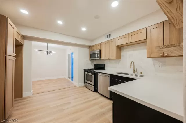 MLS: 2767351 Condo For Sale