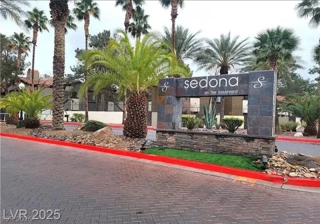 MLS: 2767356 Condo For Sale