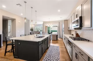 Photo #6: 2767366 Listing 