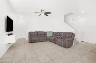 Photo #4: 2767389 Listing 