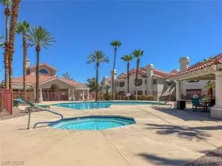 Photo #1: 2767452 Listing