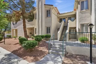 Photo #3: 2767452 Listing