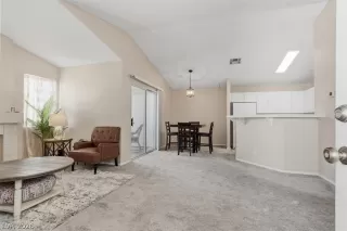 Photo #5: 2767452 Listing