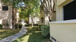 Photo #2: 2767466 Listing