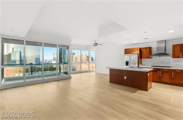 MLS: 2767468 Condo For Sale