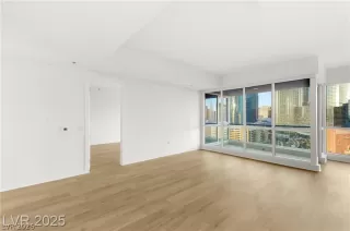 Photo #1: 2767468 Listing