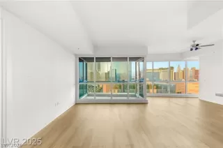 Photo #2: 2767468 Listing