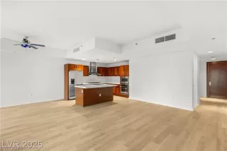 Photo #3: 2767468 Listing