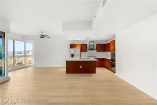 Photo #4: 2767468 Listing