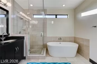 Photo #4: 2767536 Listing