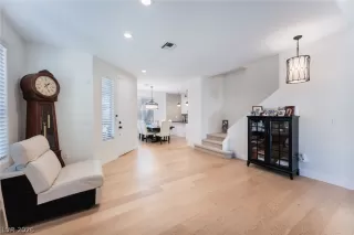 Photo #6: 2767587 Listing 