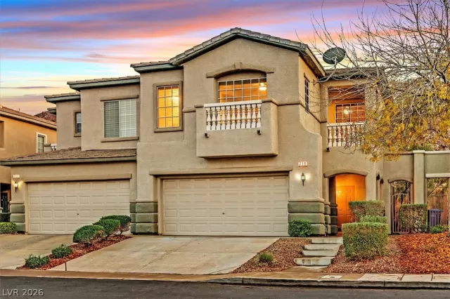 MLS: 2767589 Condo For Sale