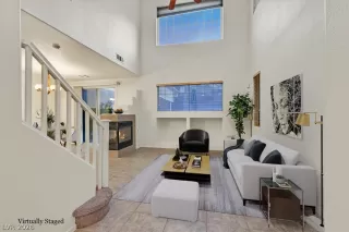 Photo #2: 2767589 Listing