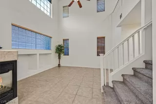 Photo #5: 2767589 Listing