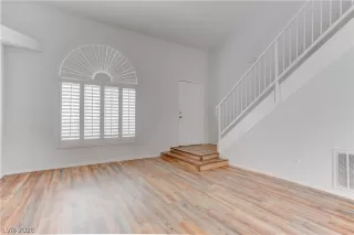 Photo #3: 2767620 Listing 