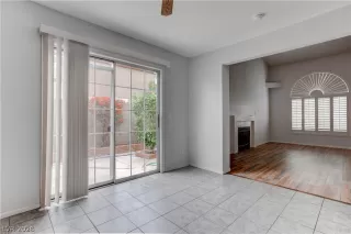 Photo #6: 2767620 Listing 