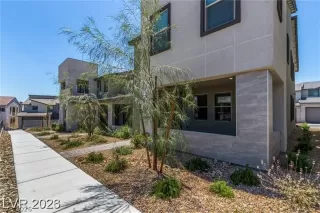 Photo #2: 2767666 Listing