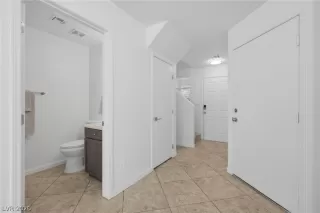 Photo #6: 2767693 Listing