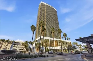 Photo #2: 2767715 Listing