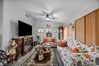 Photo #6: 2767744 Listing