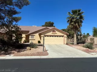 Photo #4: 2767748 Listing