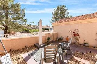 Photo #4: 2767752 Listing