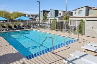 Photo #6: 2767773 Listing 