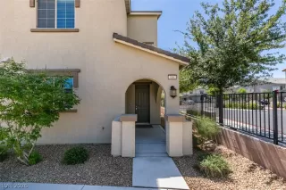 Photo #1: 2767781 Listing 