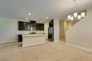 Photo #4: 2767781 Listing 