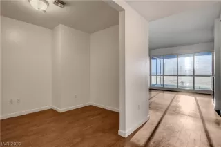 Photo #2: 2767830 Listing