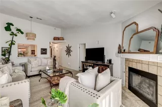 Photo #6: 2767873 Listing 