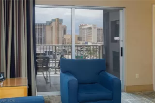 Photo #6: 2767894 Listing