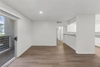 Photo #3: 2767944 Listing 