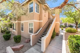 Photo #4: 2768003 Listing 