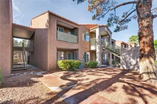 Photo #1: 2768076 Listing