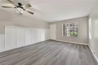 Photo #3: 2768076 Listing